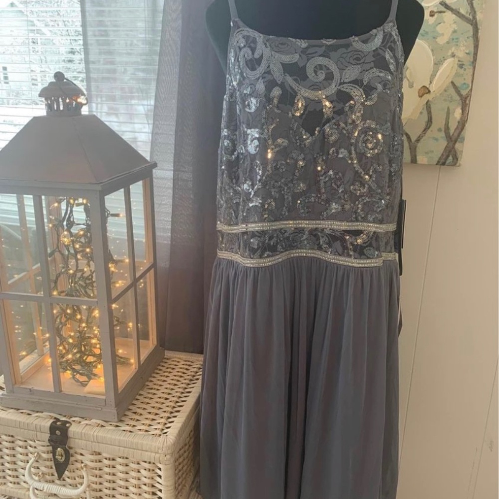 BCX Women Size 16W Charcoal Dress NWT Macy’s Lace Sequin Rhinestone Gorgeous New